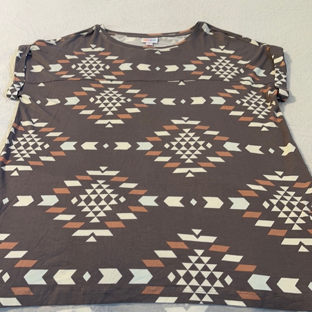 NWT Leah Drop Shoulder Cuff Tunic